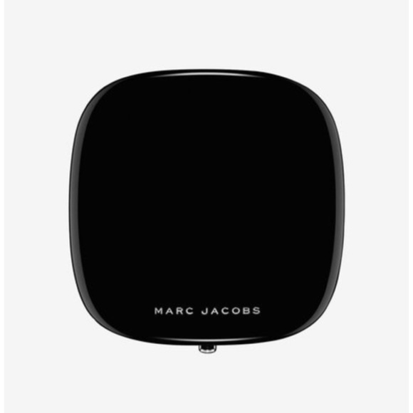 NIB! Marc Jacobs O!mega Bronze Perfect Tan #102 - Picture 3 of 7